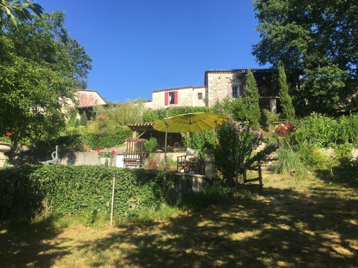 Le Peyrail Bed & Breakfast Les Leves-et-Thoumeyragues ภายนอก รูปภาพ
