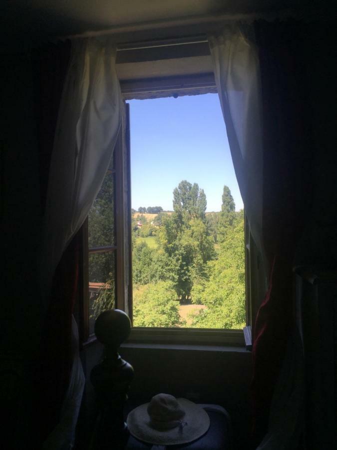 Le Peyrail Bed & Breakfast Les Leves-et-Thoumeyragues ภายนอก รูปภาพ